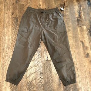 NWT CALIA high-rise jogger size large - brown